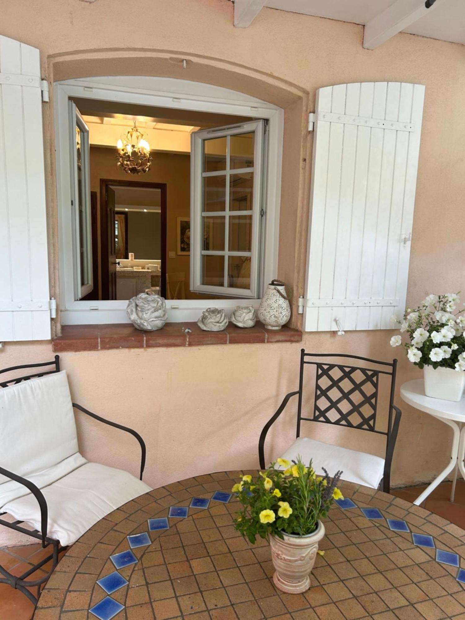 La Villa Rosalie Ventabren エクステリア 写真