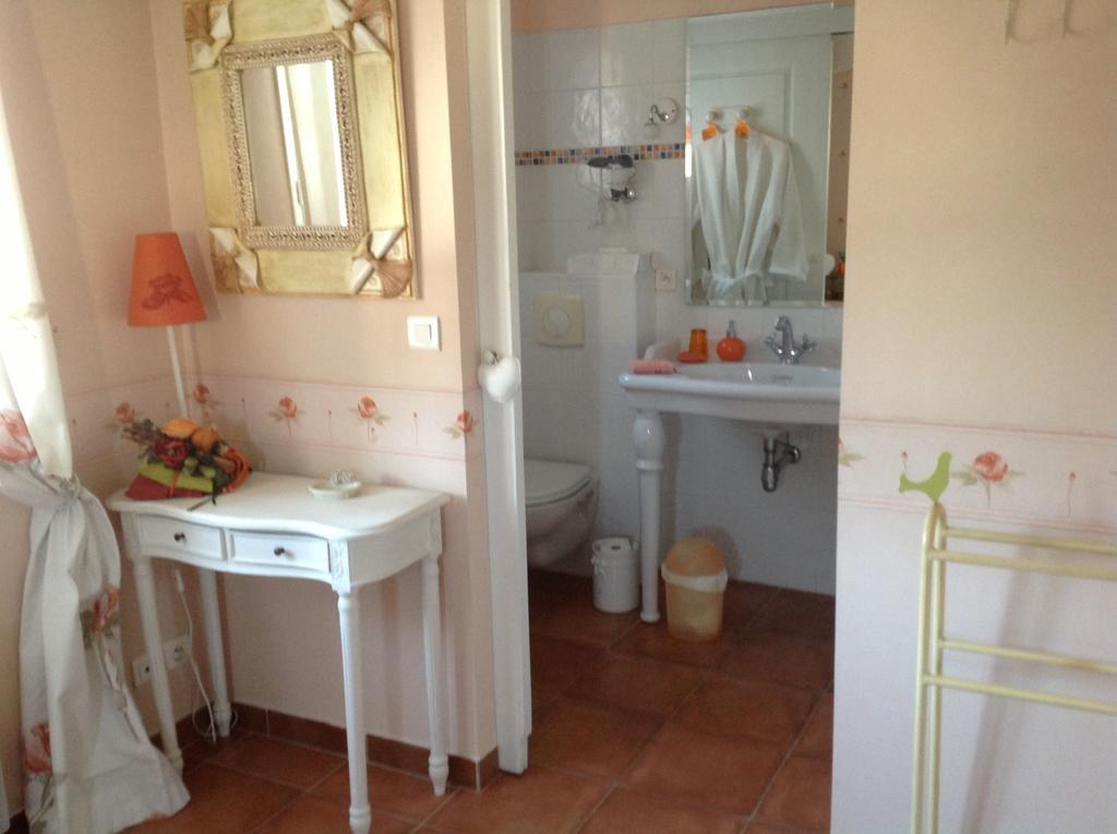 La Villa Rosalie Ventabren 部屋 写真