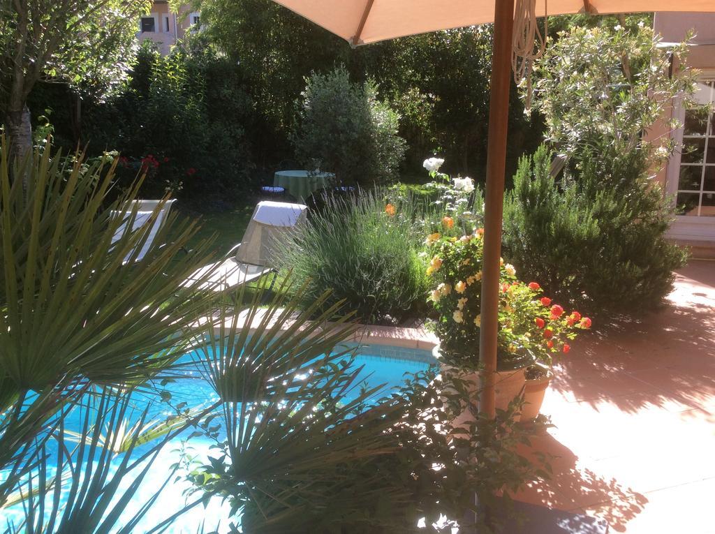 La Villa Rosalie Ventabren エクステリア 写真