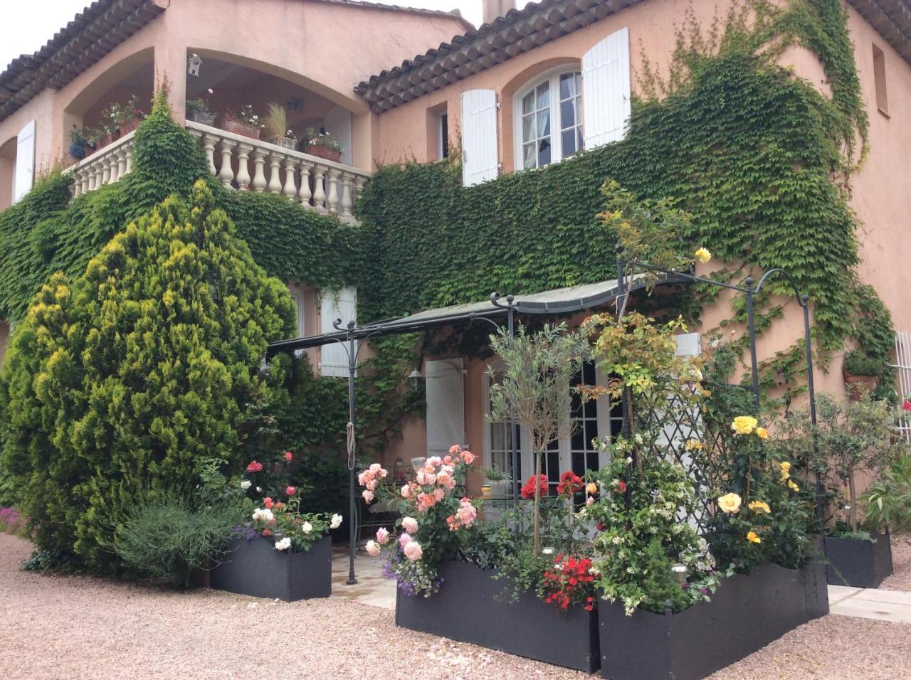 La Villa Rosalie Ventabren エクステリア 写真
